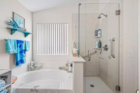 Bath - 2269 E Marlene Dr, Gilbert, AZ 85296 photo 4 of 5