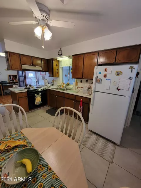 1525 S Main Dr, Apache Junction, AZ 85120 photo 6