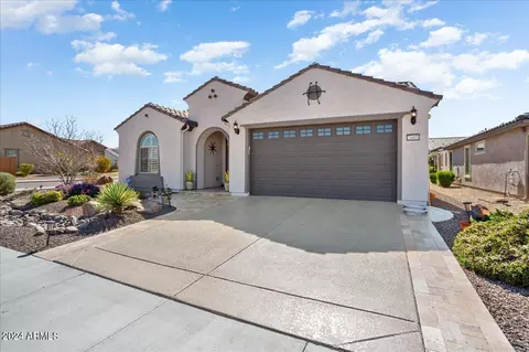 Exterior - 26001 W Maple Dr, Buckeye, AZ 85396 photo 2 of 10