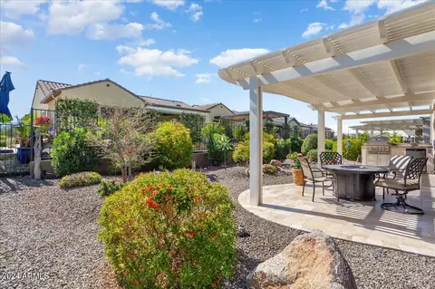 Exterior - 26001 W Maple Dr, Buckeye, AZ 85396 photo 6 of 10