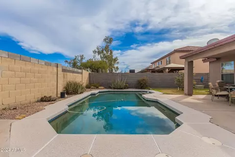 Exterior - 10622 E Arbor Ave, Mesa, AZ 85208 photo 7 of 10