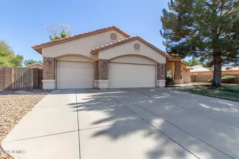 2520 N Desert View Ln, Casa Grande, AZ 85122
