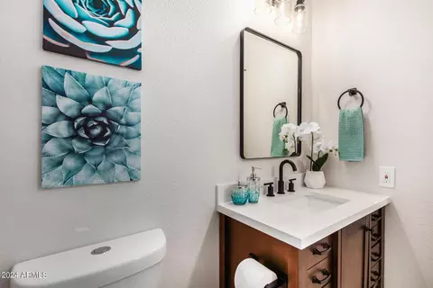 Bath - 370 W 21st Ave, Apache Junction, AZ 85120 photo 4 of 5