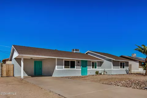 Exterior - 370 W 21st Ave, Apache Junction, AZ 85120 photo 3 of 8
