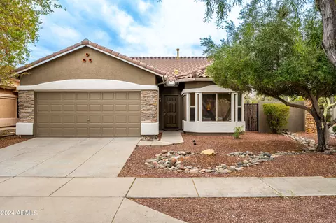 2577 W Woburn Ln, Phoenix, AZ 85085