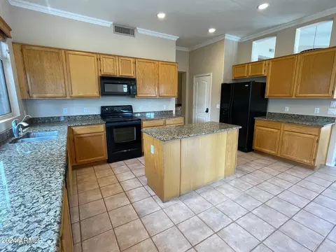 Kitchen - 6517 E Virginia St, Mesa, AZ 85215 photo 5 of 6