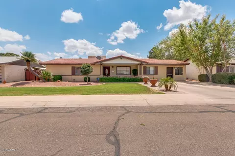 229 E La Vista Dr, Goodyear, AZ 85338