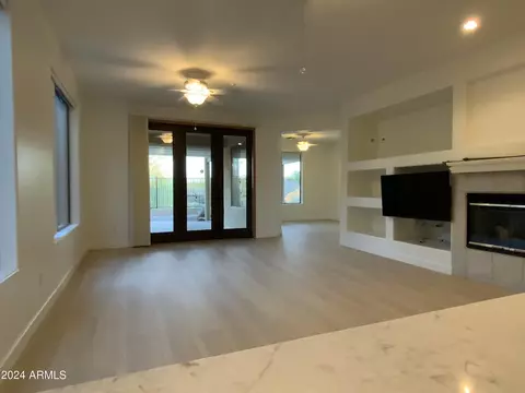 1917 W Steinbeck Dr, Anthem, AZ 85086