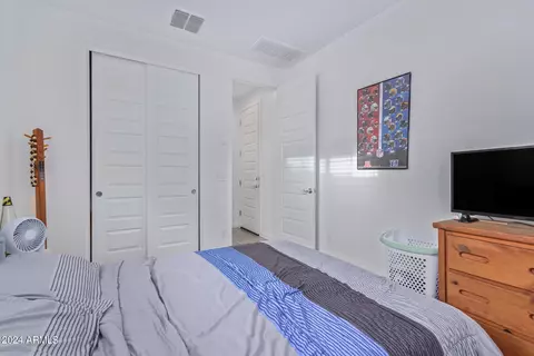 Bedroom - 9534 E Tesla Ave, Mesa, AZ 85212 photo 5 of 9