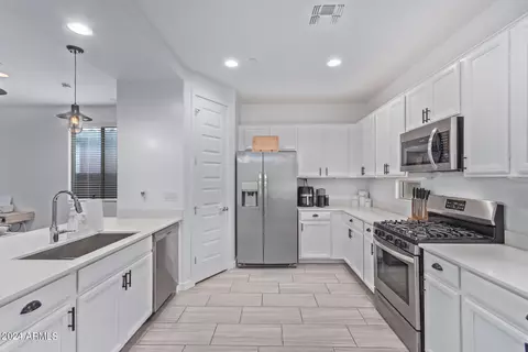 Kitchen - 9534 E Tesla Ave, Mesa, AZ 85212 photo 1 of 3