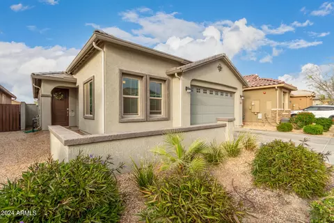 Exterior - 9534 E Tesla Ave, Mesa, AZ 85212 photo 5 of 10