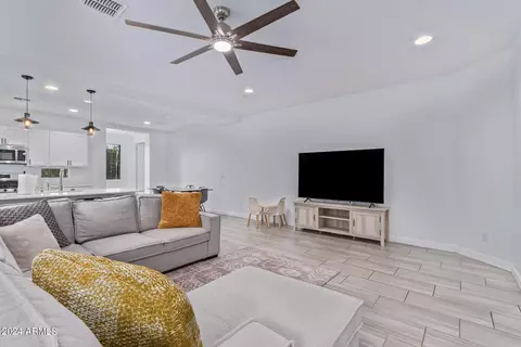 Living - 9534 E Tesla Ave, Mesa, AZ 85212 photo 1 of 2