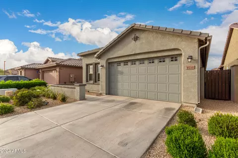 Exterior - 9534 E Tesla Ave, Mesa, AZ 85212 photo 6 of 10