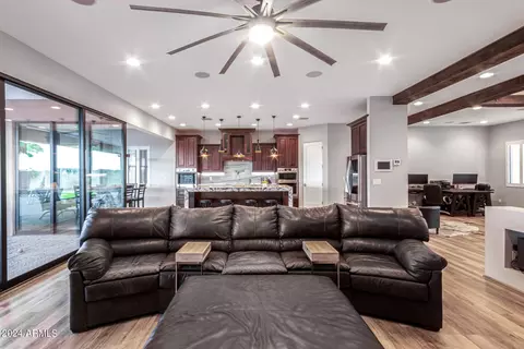 Living - Nnnnn E Camina Plata --, Gilbert, AZ 85298 photo 4 of 4
