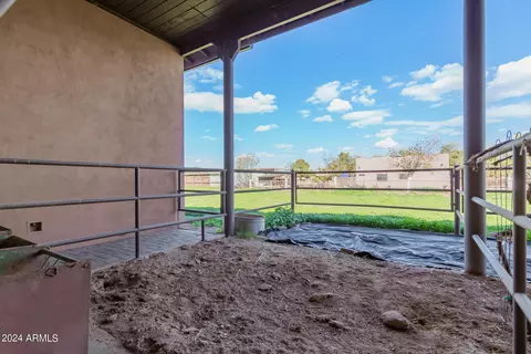 Exterior - Nnnnn E Camina Plata --, Gilbert, AZ 85298 photo 4 of 27