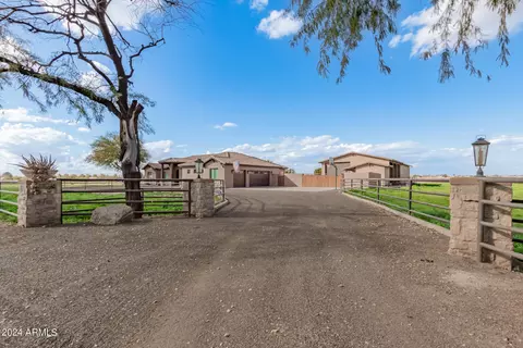 Exterior - Nnnnn E Camina Plata --, Gilbert, AZ 85298 photo 8 of 27