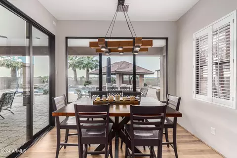Dining - Nnnnn E Camina Plata --, Gilbert, AZ 85298 photo 4 of 4