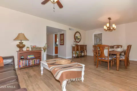 1632 E Tuckey Ln, Phoenix, AZ 85016 photo 24