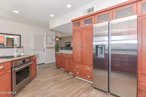 1632 E Tuckey Ln, Phoenix, AZ 85016 photo 8