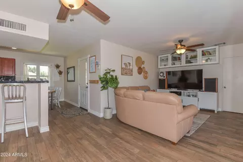 1632 E Tuckey Ln, Phoenix, AZ 85016 photo 13
