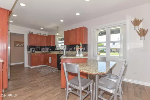 1632 E Tuckey Ln, Phoenix, AZ 85016 photo 11