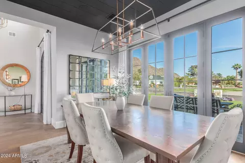 Dining - 4922 N 46th St, Phoenix, AZ 85018 photo 2 of 2