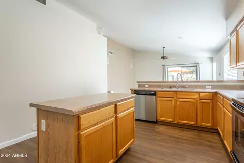 862 W Straford Ave, Gilbert, AZ 85233 photo 11
