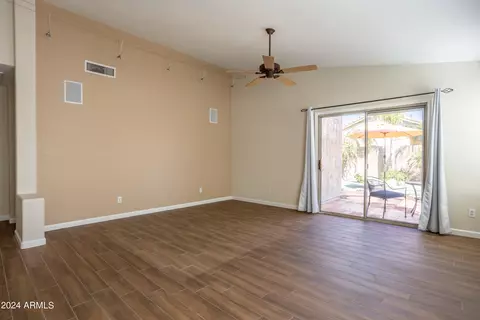 862 W Straford Ave, Gilbert, AZ 85233 photo 16