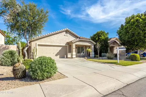 862 W Straford Ave, Gilbert, AZ 85233