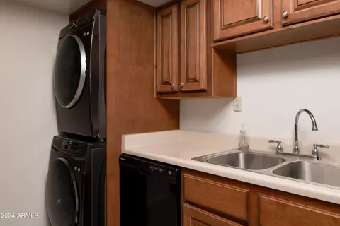 3825 E Camelback Rd #135, Phoenix, AZ 85018 photo 24