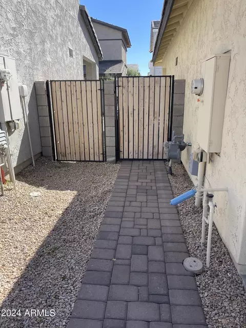 Exterior - 1849 W 21st Ave, Apache Junction, AZ 85120 photo 6 of 24