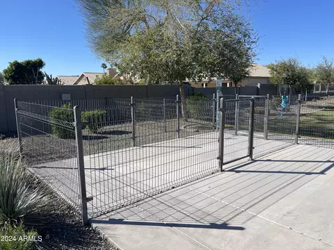 Exterior - 1849 W 21st Ave, Apache Junction, AZ 85120 photo 17 of 24
