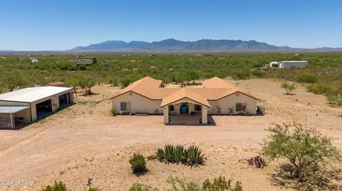 1010 W Olson Trl, Huachuca City, AZ 85616
