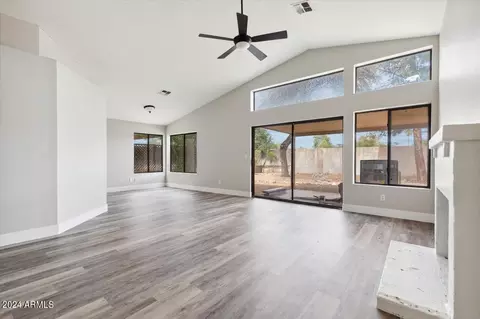 302 E Vaughn Ave, Gilbert, AZ 85234 photo 9
