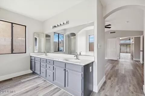 302 E Vaughn Ave, Gilbert, AZ 85234 photo 13