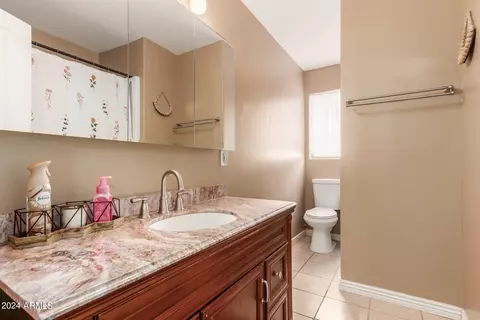 Bath - 1102 E 7th St, Mesa, AZ 85203 photo 3 of 5