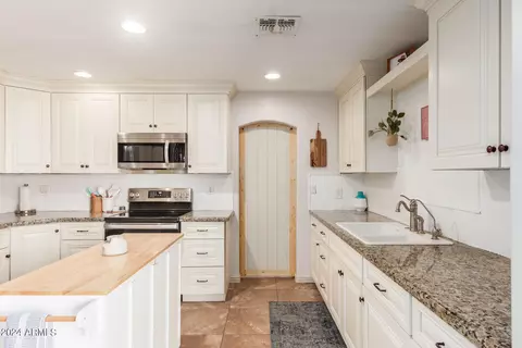 Kitchen - 1102 E 7th St, Mesa, AZ 85203 photo 1 of 7