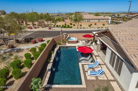 View/Area - 5802 S Seton Ave, Gilbert, AZ 85298 photo 2 of 10