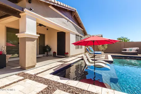 Exterior - 5802 S Seton Ave, Gilbert, AZ 85298 photo 8 of 24