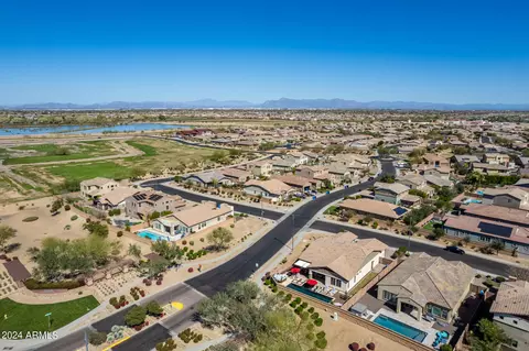 View/Area - 5802 S Seton Ave, Gilbert, AZ 85298 photo 7 of 10