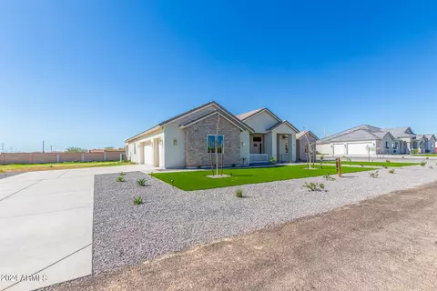 1236 N 106th Pl, Mesa, AZ 85207