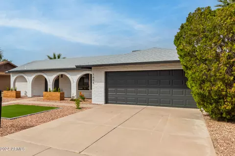 Exterior - 1606 E Julie Dr, Tempe, AZ 85283 photo 3 of 9
