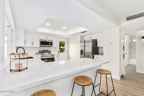 Kitchen - 1606 E Julie Dr, Tempe, AZ 85283 photo 1 of 4