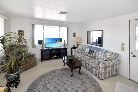 329 S 75th Pl, Mesa, AZ 85208 photo 6