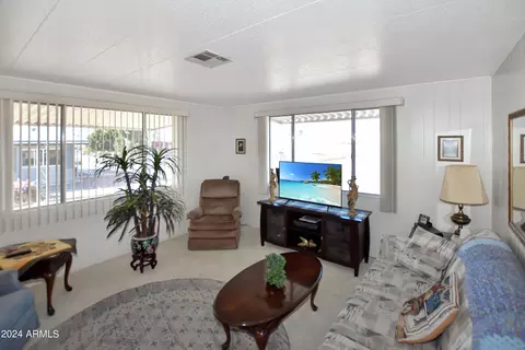 329 S 75th Pl, Mesa, AZ 85208 photo 7