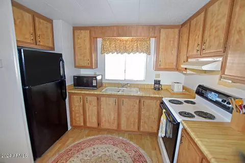 329 S 75th Pl, Mesa, AZ 85208 photo 9