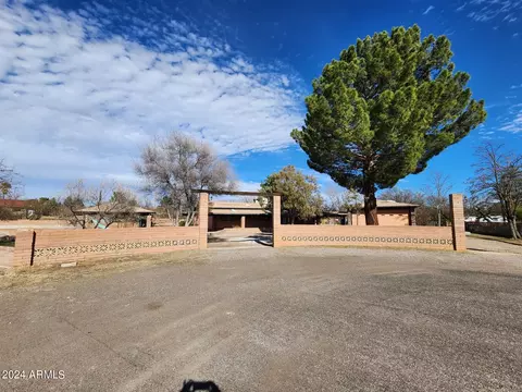 611 Blue Jay Cir, Sierra Vista, AZ 85635