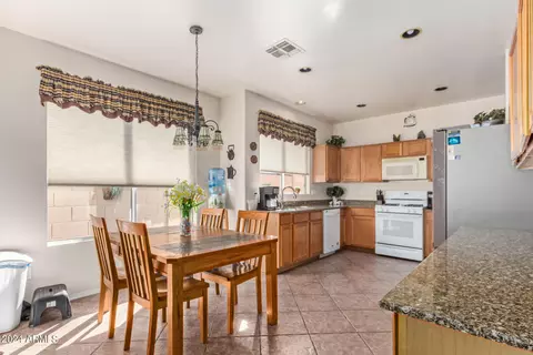 9508 E Kiva Ave, Mesa, AZ 85212 photo 7