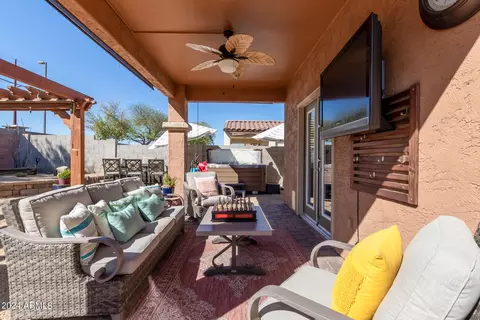 Exterior - 1537 E Indigo St, Gilbert, AZ 85298 photo 6 of 23