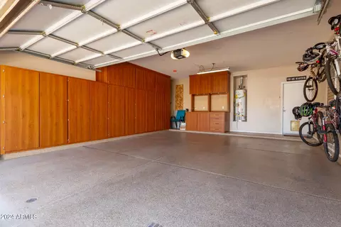 Exterior - 1537 E Indigo St, Gilbert, AZ 85298 photo 4 of 23